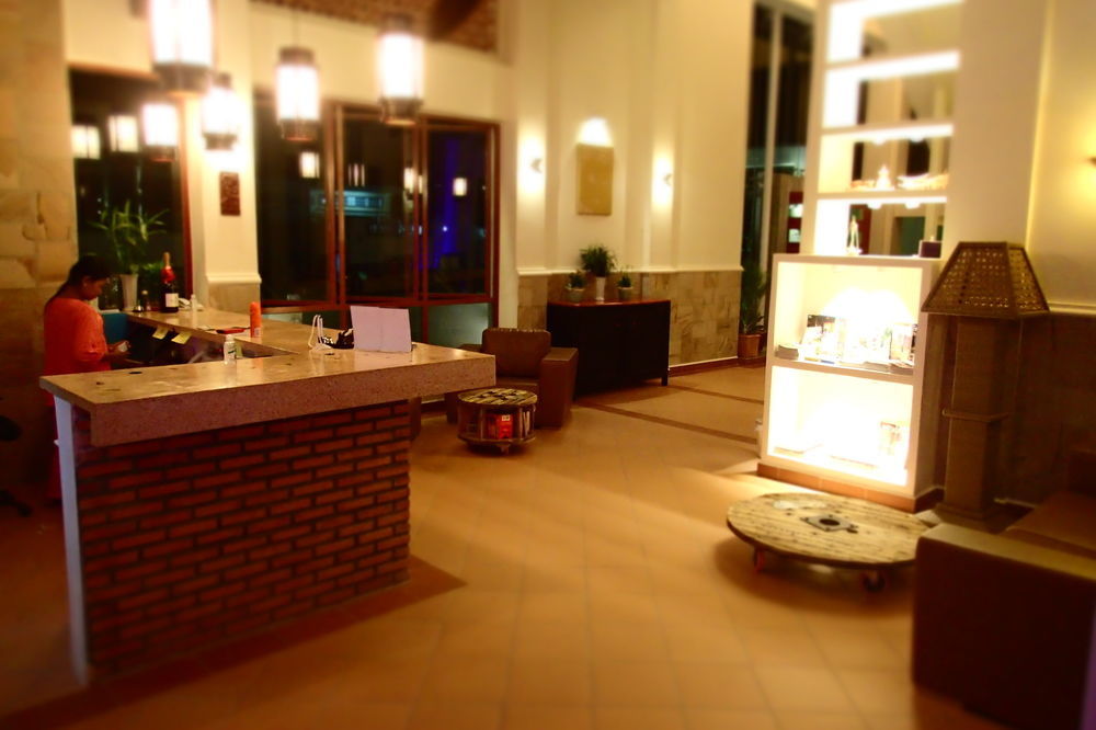Deluxx Boutique Hotel Сиануквиль Экстерьер фото